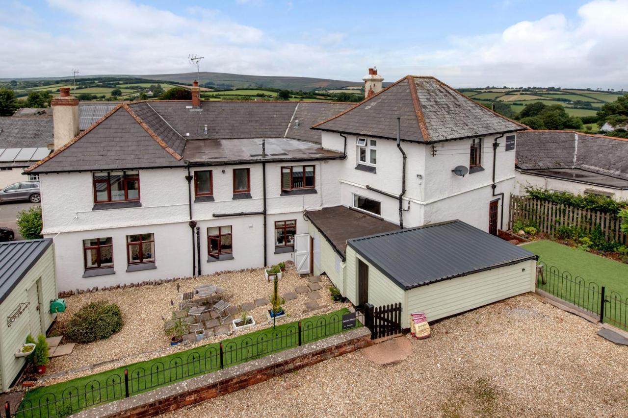 Exmoor House Bed and Breakfast Wheddon Cross Eksteriør billede